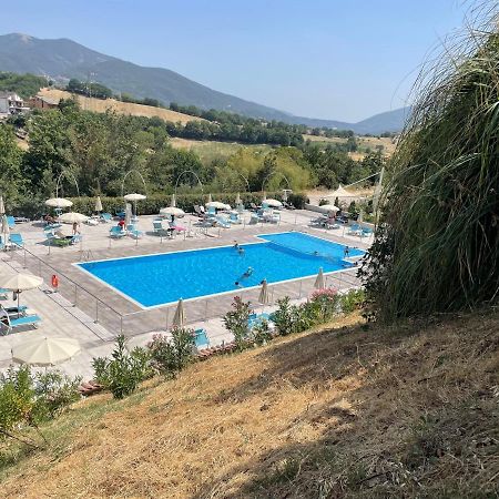 Il Pozzo Country House Collescipoli Luaran gambar