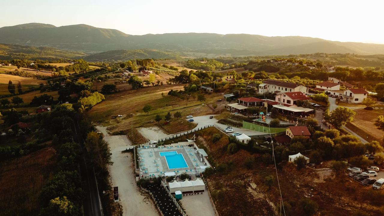 Il Pozzo Country House Collescipoli Luaran gambar