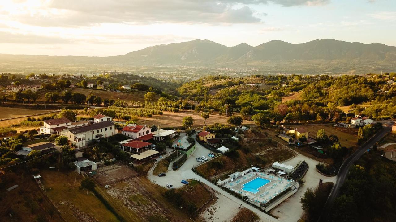 Il Pozzo Country House Collescipoli Luaran gambar