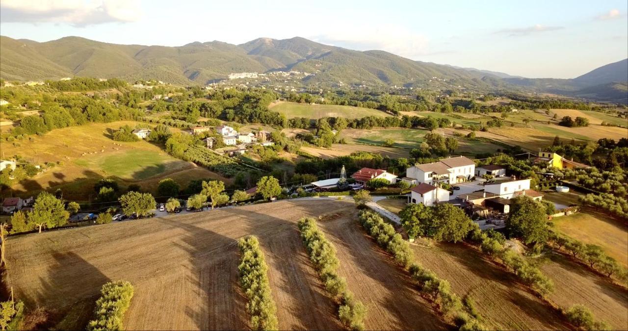 Il Pozzo Country House Collescipoli Luaran gambar