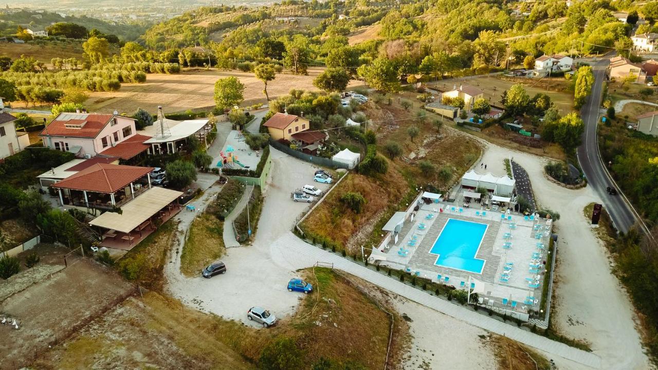 Il Pozzo Country House Collescipoli Luaran gambar